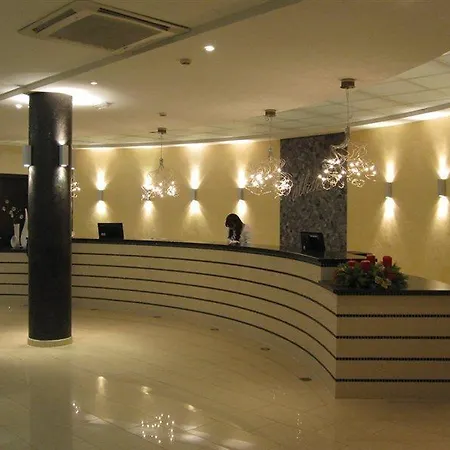 Otel Allsun Albatros Costa Teguise